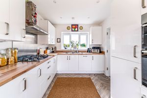 Photo 21- click for photo gallery